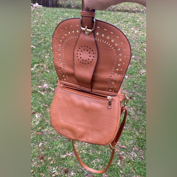 Leather brown  bag with perforation - Picture 7 of 14